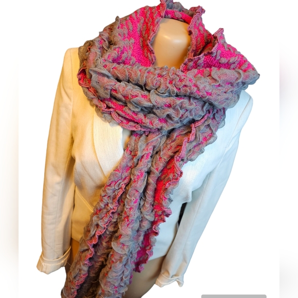 Gena G long scarf - Picture 8 of 9
